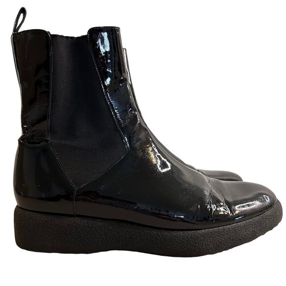 Robert Clergerie Chelsea Patent Leather Boots Paris France Womens 39.5 EU/8.5 US - Picture 1 of 16